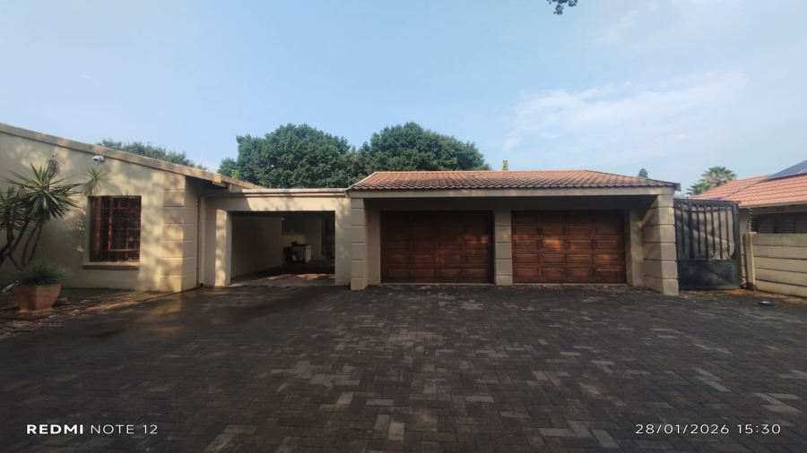 5 Bedroom Property for Sale in Sasolburg Free State